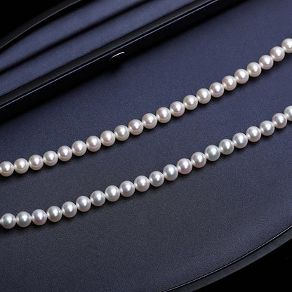 Pearl necklace