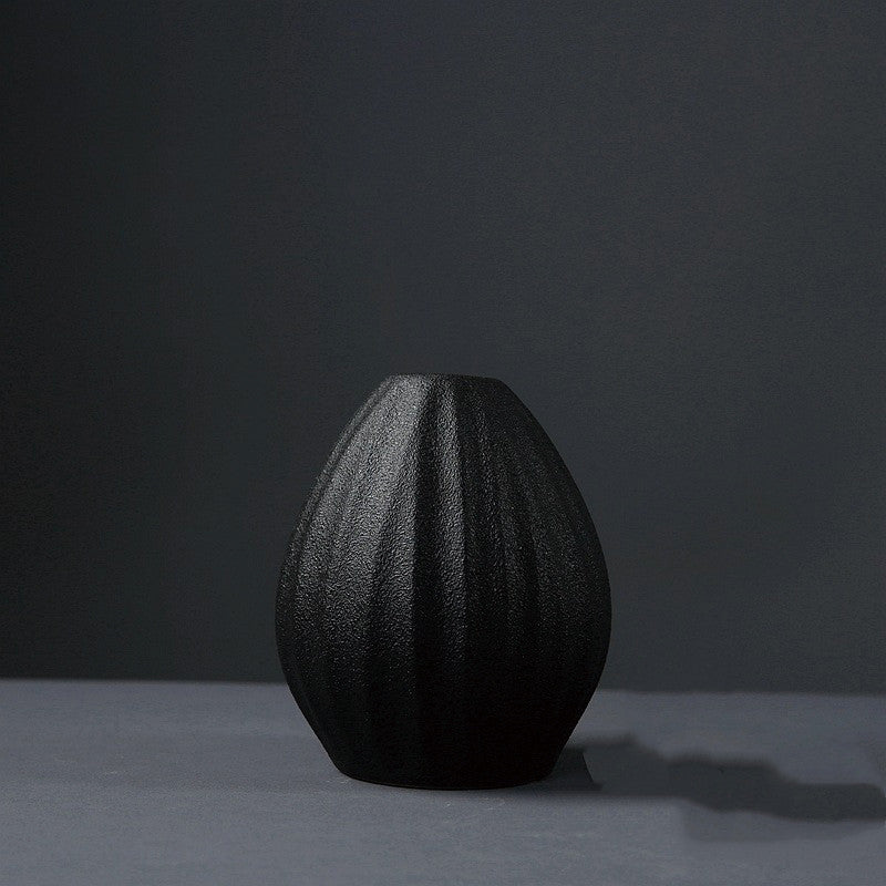 Creative Black Ceramic Small Vase