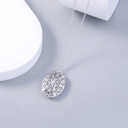 New Strange Hollow Round Blue Openable Photo Box Luminous Pendant Necklace