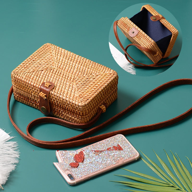 Rattan bag mini bag  retro hand-woven leather buckle bag