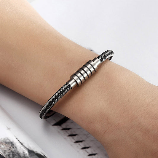 Simple And Stylish Stainless Steel Bracelet Men's Charm Titanium Steel Wire Bracelet