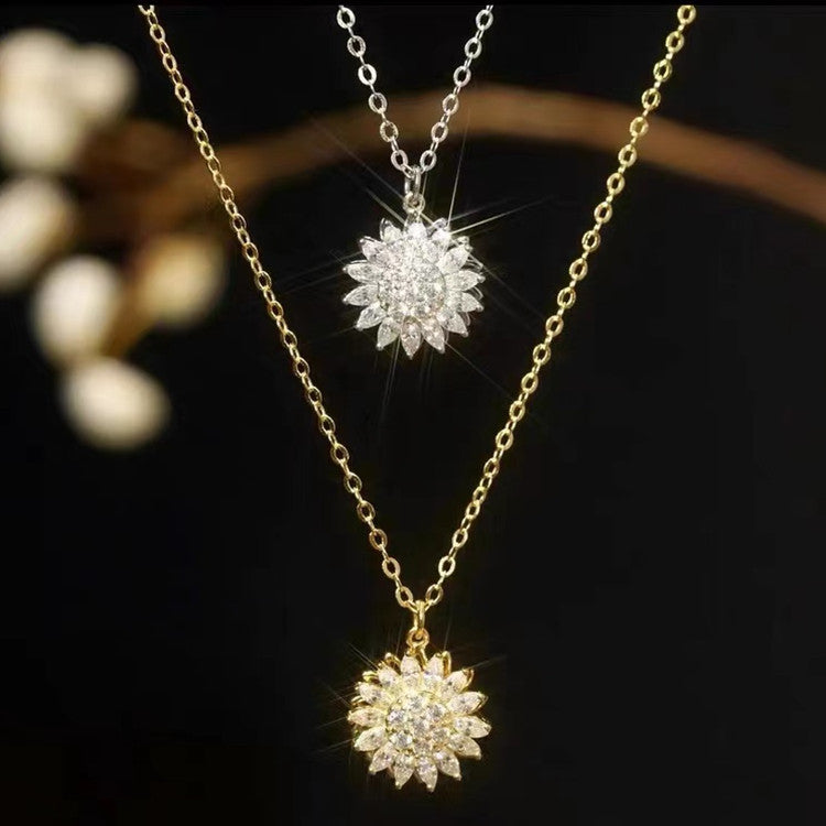 Rotatable Sunflower Necklace Full Of Zircon