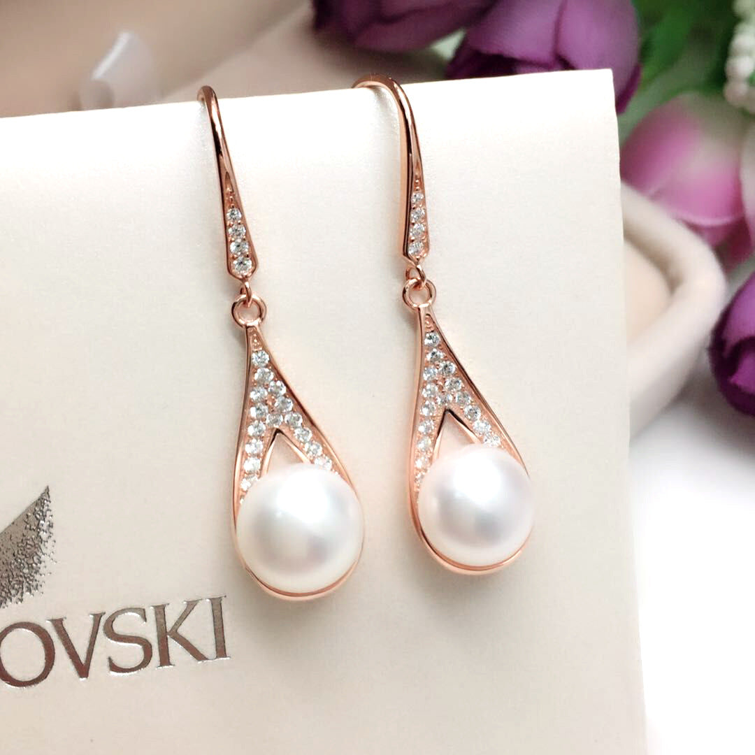 New pearl earrings with water drops