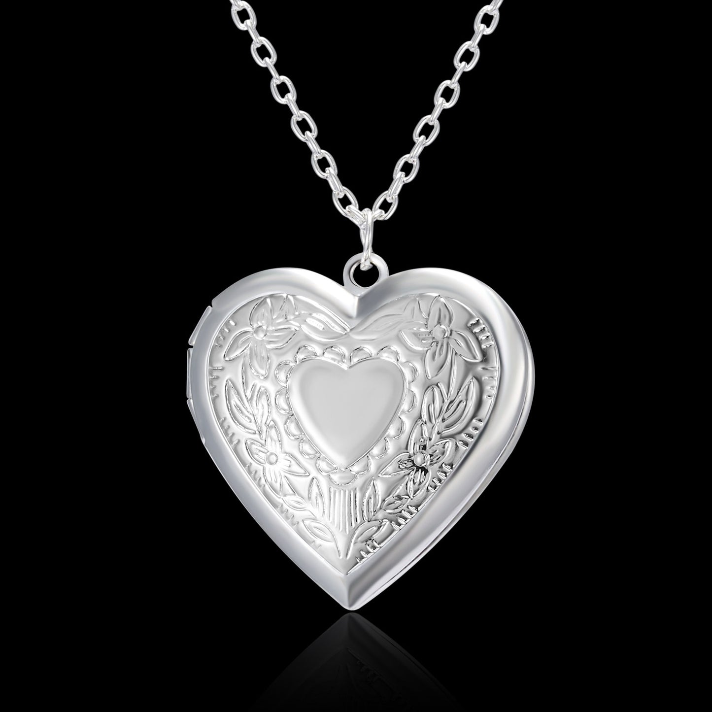 Carved Design Love Necklace Personalized Heart-shaped Photo Frame Pendant