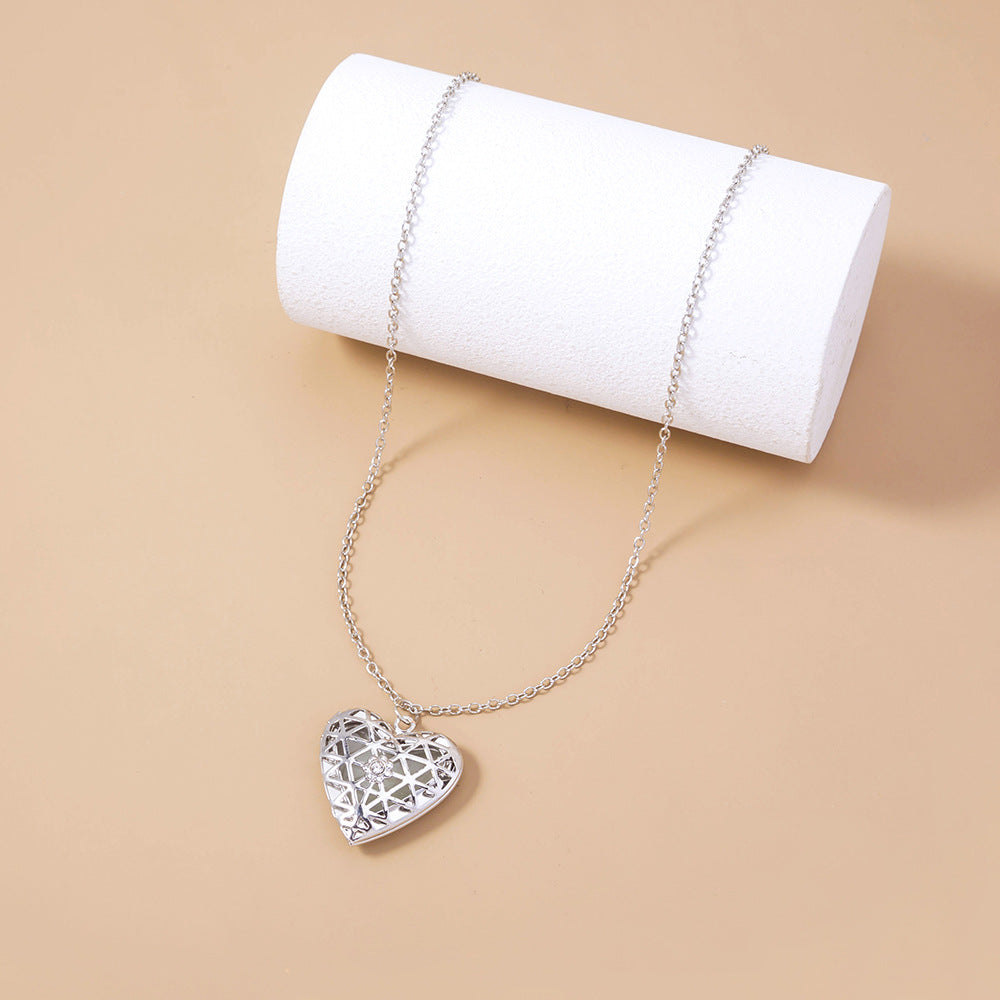 Hollow Luminous Heart Necklace Pendant