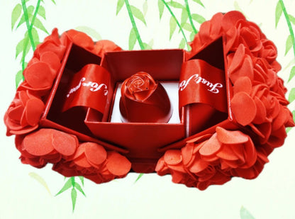 Regalos calientes del día de San Valentín, caja de regalo de joyería de rosa de metal, collar para boda, regalos de novia