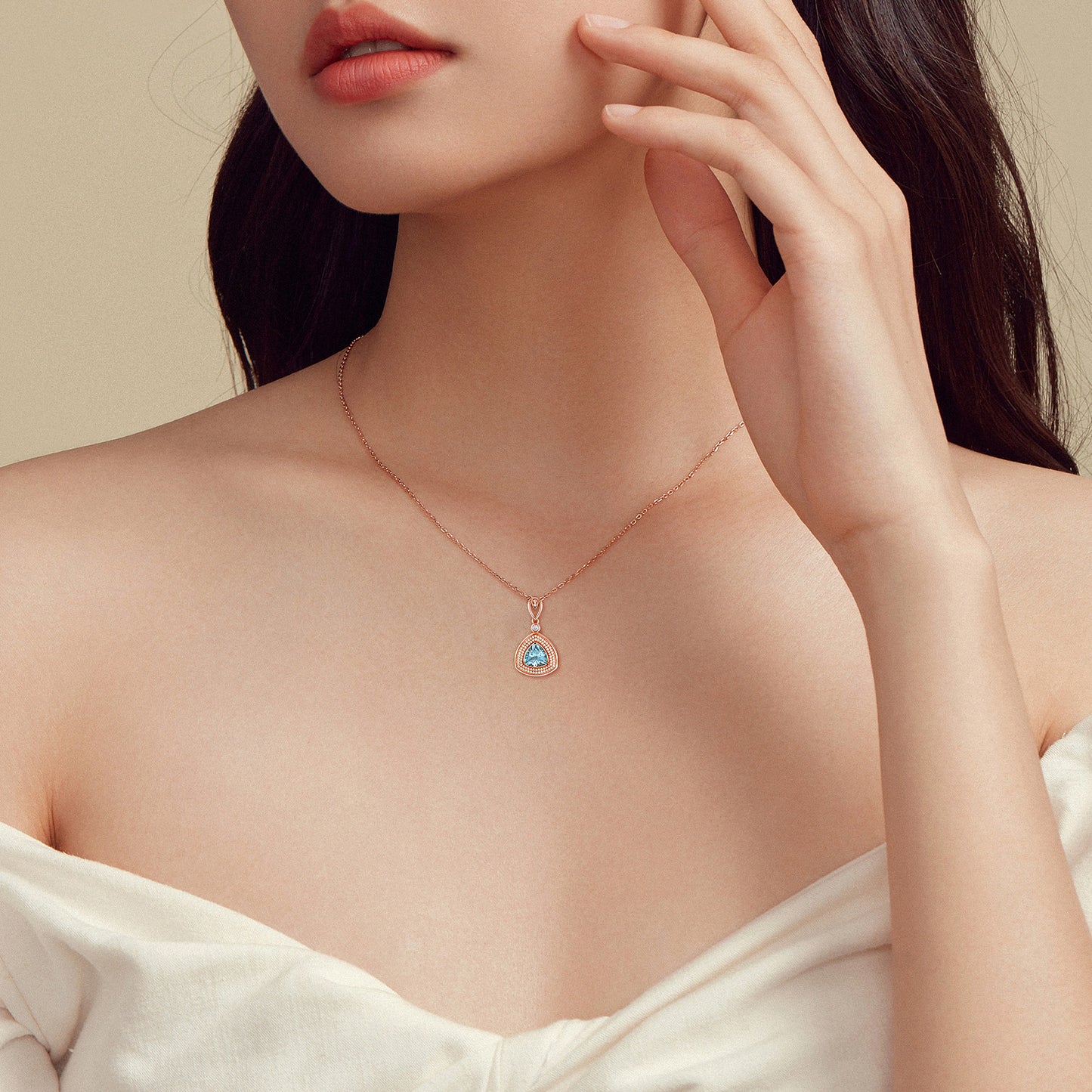 S925 Silver Necklace Women's Versatile Light Blue Topaz Inlaid Fat Triangle Pendant Collar Chain