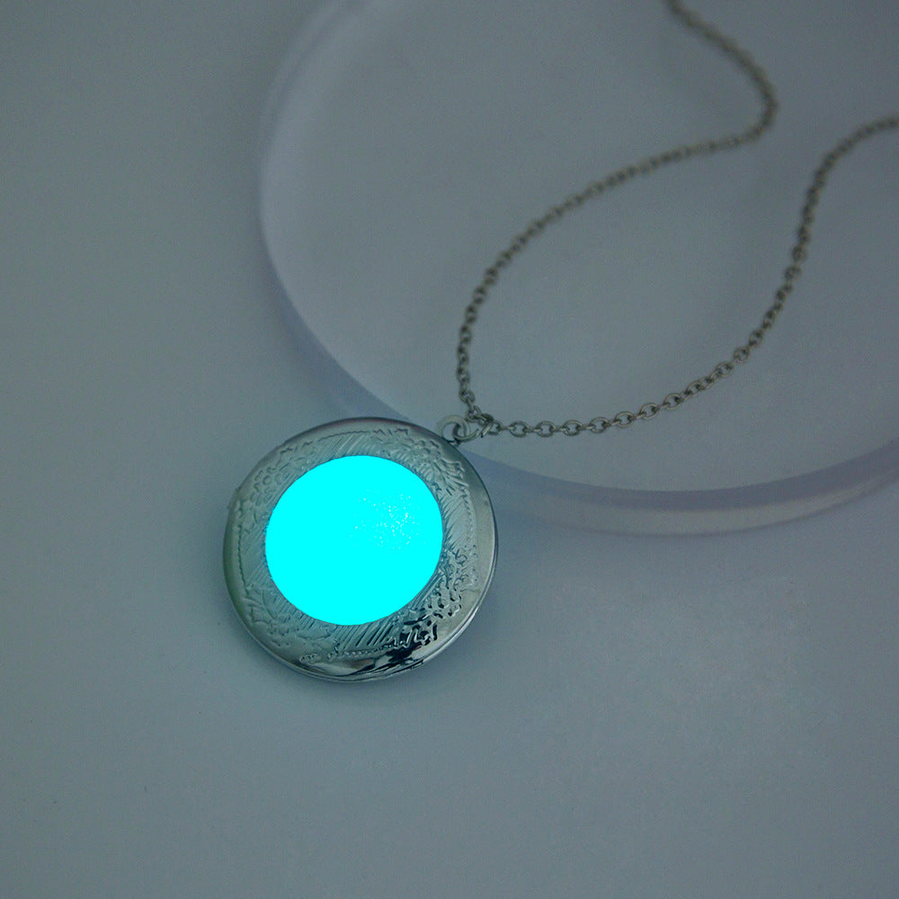 New Strange Hollow Round Blue Openable Photo Box Luminous Pendant Necklace