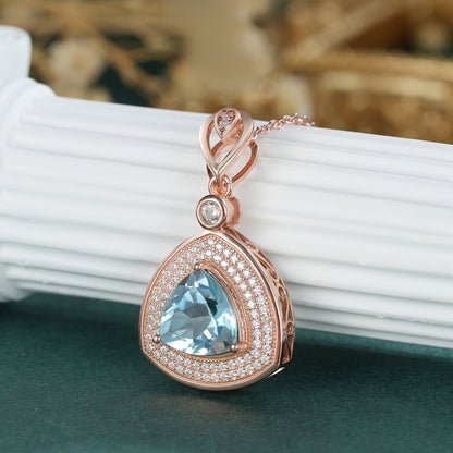 Colar de prata S925 feminino versátil luz azul topázio incrustado triângulo gordo pingente colar corrente